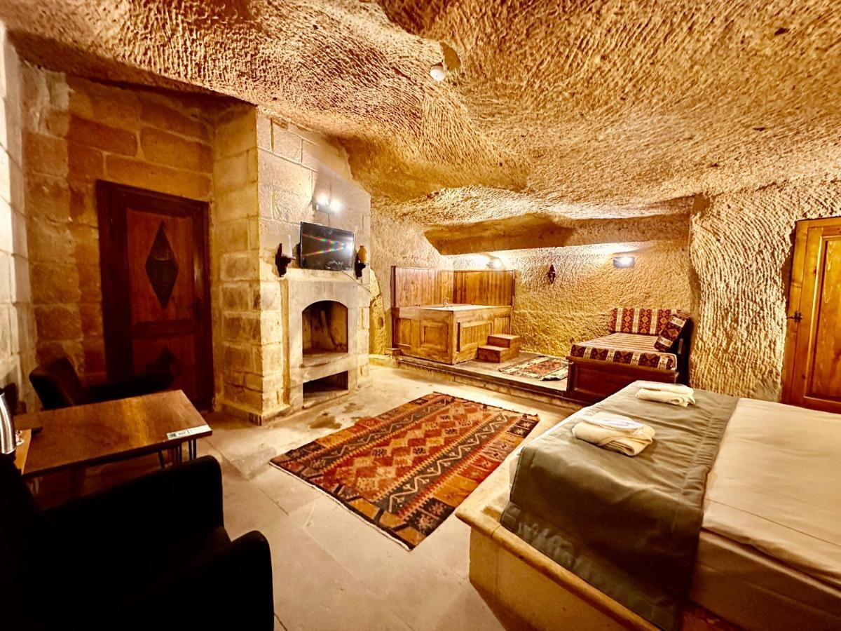 Harkasos Cave Hotel Ürgüp Bagian luar foto