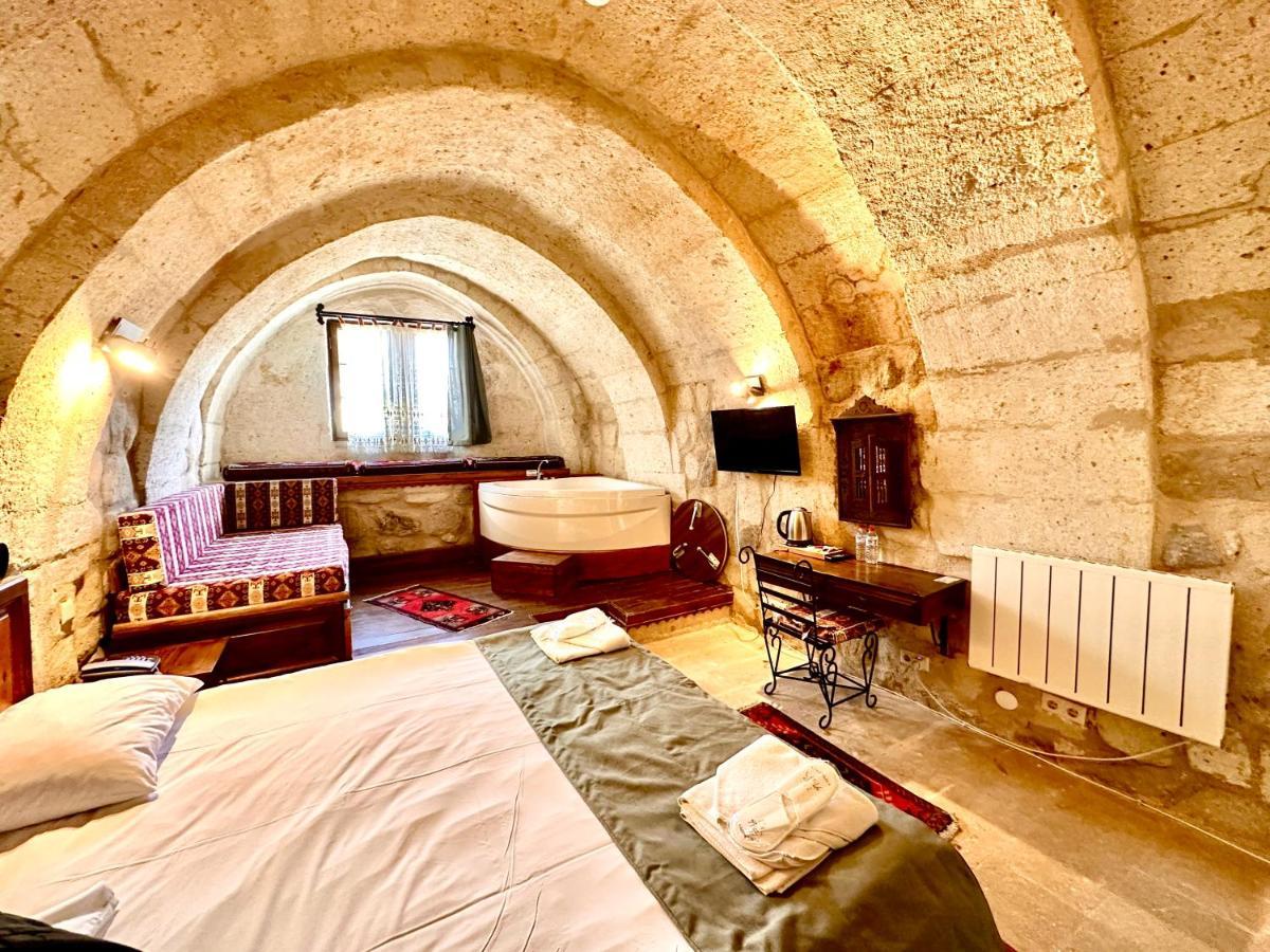 Harkasos Cave Hotel Ürgüp Bagian luar foto